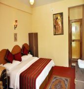 Hotel Natraj Manali ดารัมซาลา ภายนอก รูปภาพ